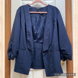 TORRID Navy Supreme Stretch Blazer - size 3
